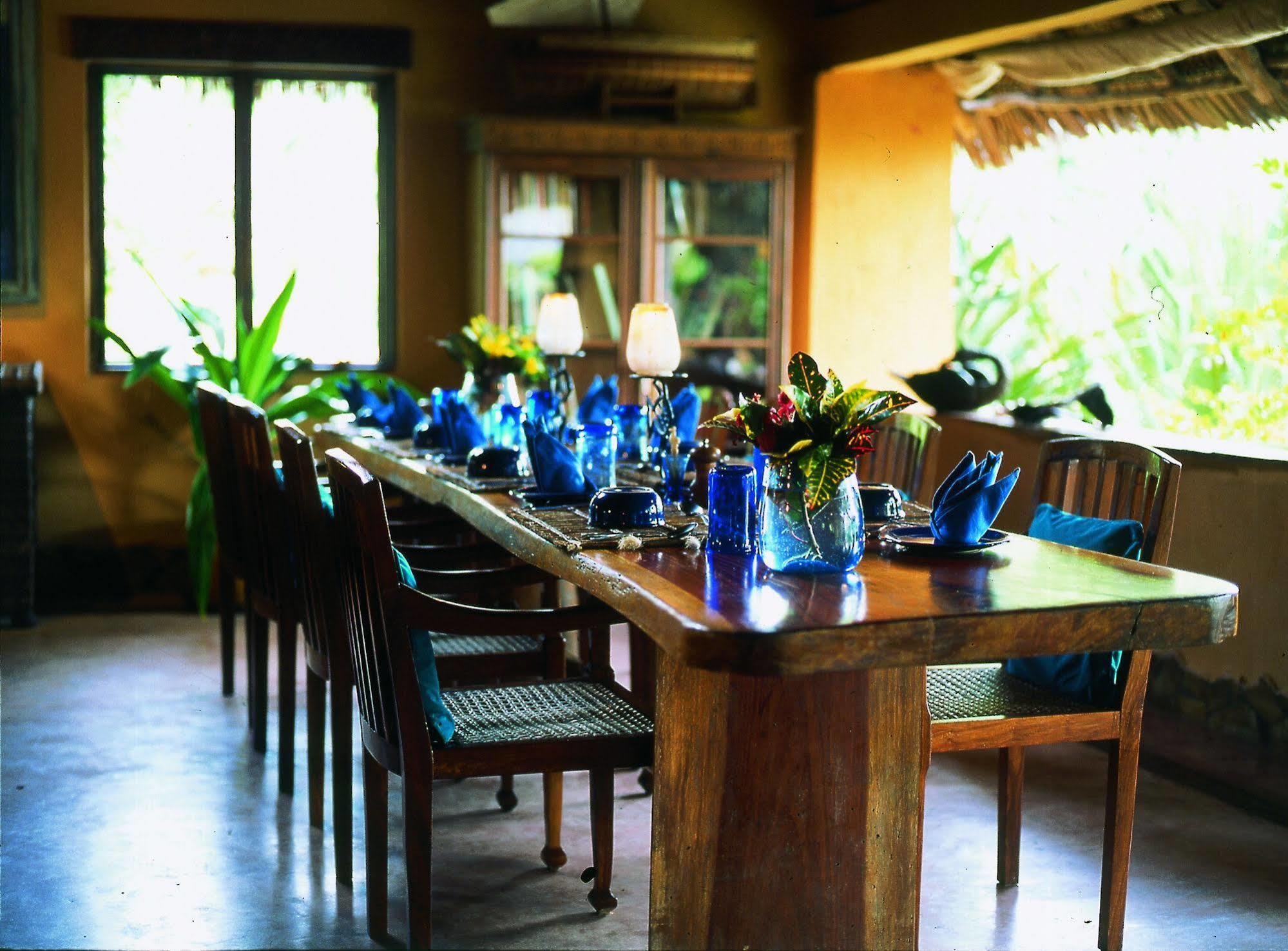 Kinasi Lodge Utende Экстерьер фото